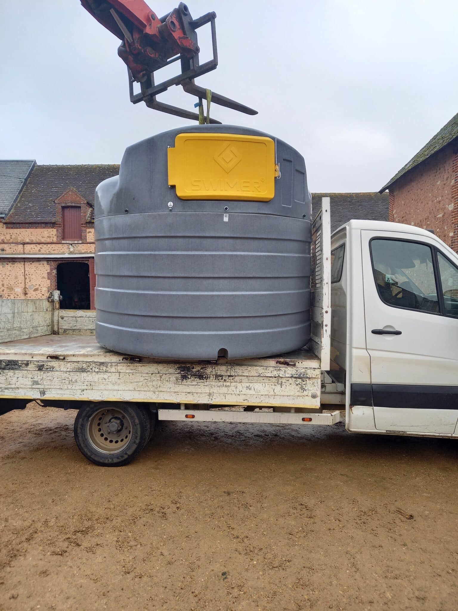 Cuve gazoil chez un transporteur dans l'Eure (27) — Agri Distri