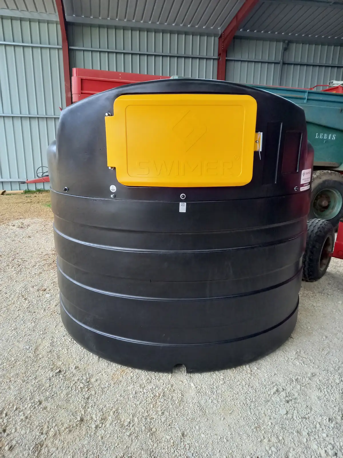 Cuve GNR 5000L chez un agriculteur à Angerville Essonne (91) — Agri Distri