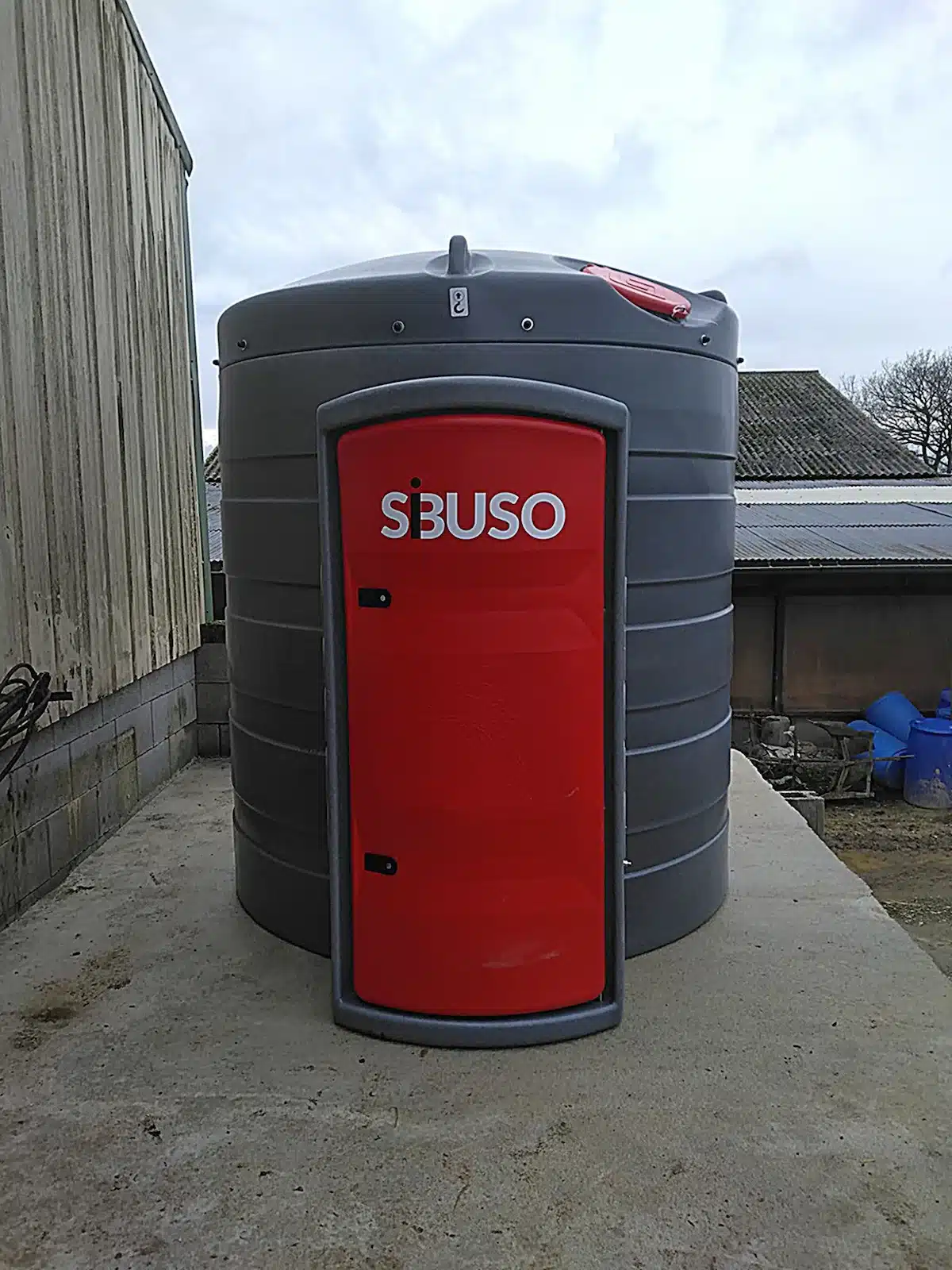 Cuve GNR 5000L chez un éleveur à Mamers Sarthe (72) — Agri Distri