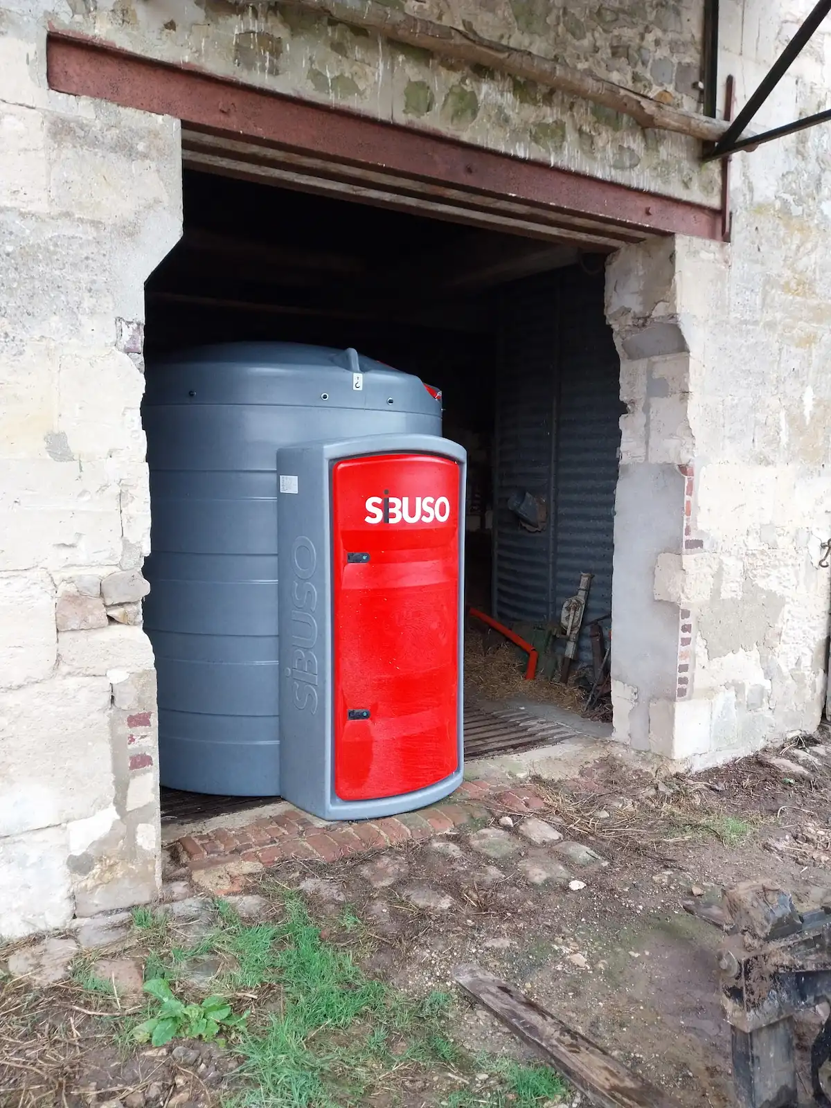 Cuve GNR 5000L sur exploitation agricole à Ivors Oise (60) — Agri Distri